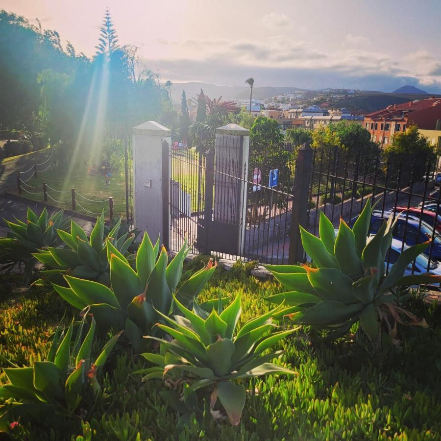 Hotel Vv Condevega Telde Esterno foto